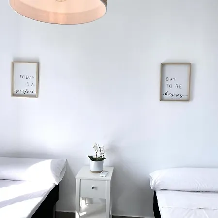 Ferienwohnung Fuer 4 Personen Ca 70 Qm In Nerja, Andalusien Costa Del Sol - B63371 Apartment *