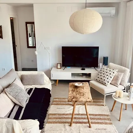 Fuer 4 Personen Ca 70 Qm In Nerja, Andalusien Costa Del Sol نيرخا