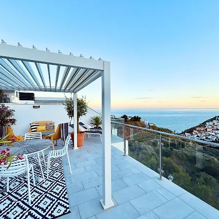 Fuer 4 Personen Ca 70 Qm In Nerja, Andalusien Costa Del Sol * نيرخا